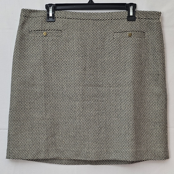 LOFT Dresses & Skirts - LOFT Tweed Skirt 16